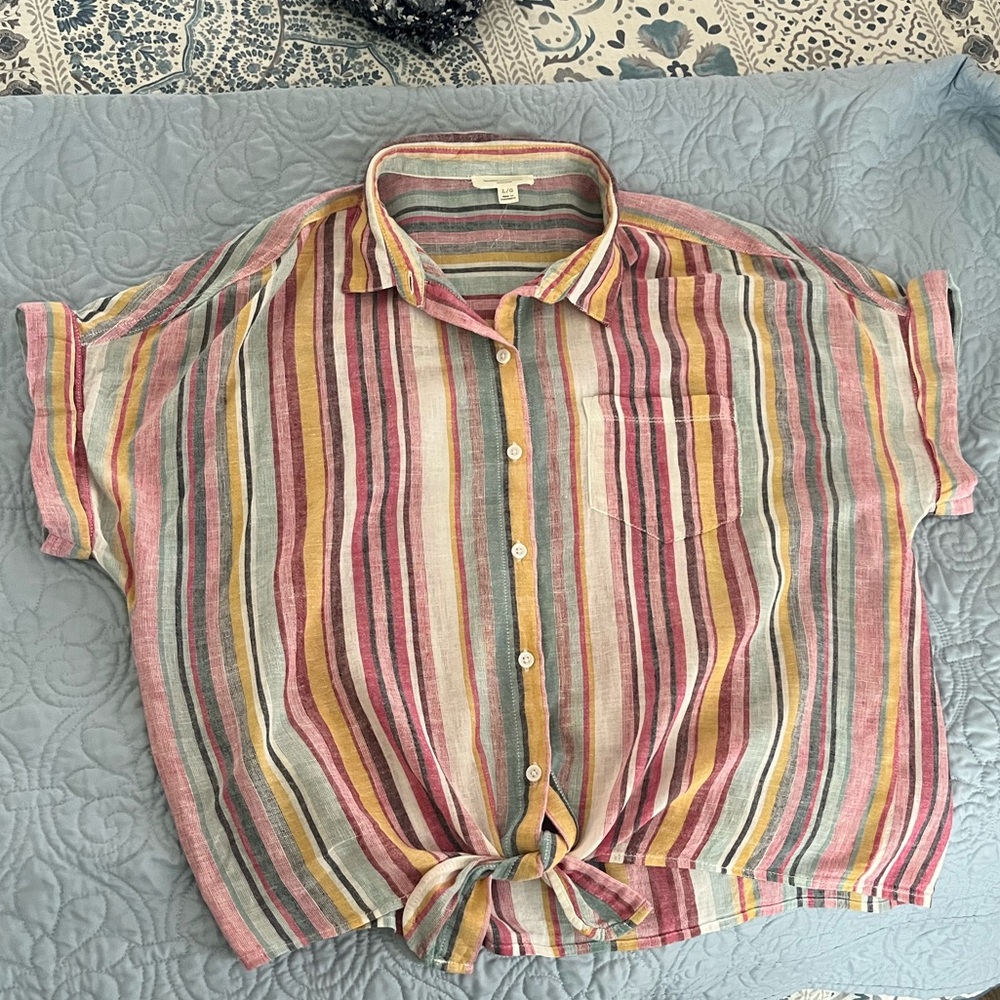 Women’s Beach Lunch Lounge brand top, size large